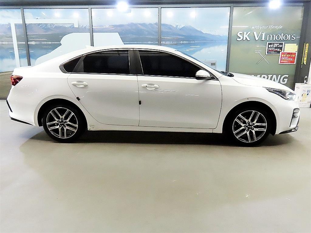 KIA K3 - Vista 3