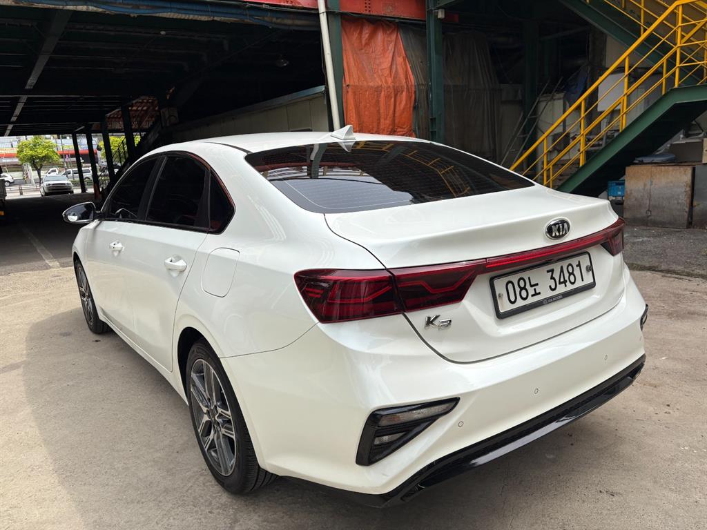 KIA K3 - Vista 2