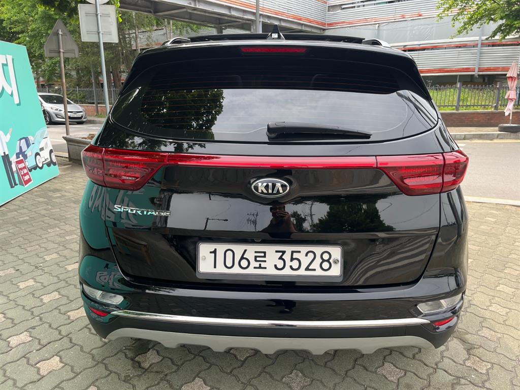 KIA Sportage - Vista 5