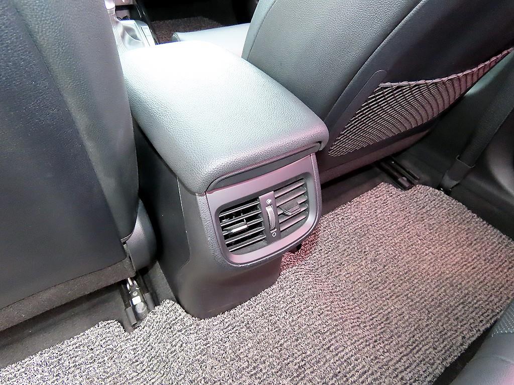 KIA K3 2019 Plateado - Importación desde Corea - HF Imports Iquique - Foto 17
