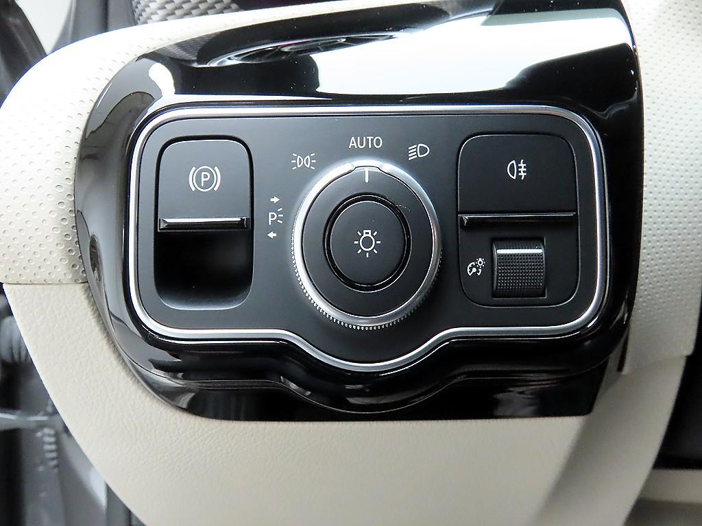 Mercedes Benz A Class - Vista 12