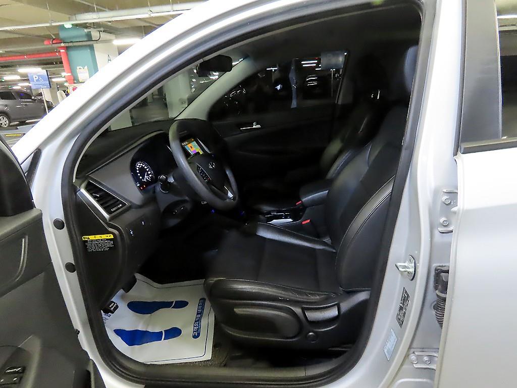 HYUNDAI Tucson - Vista 6