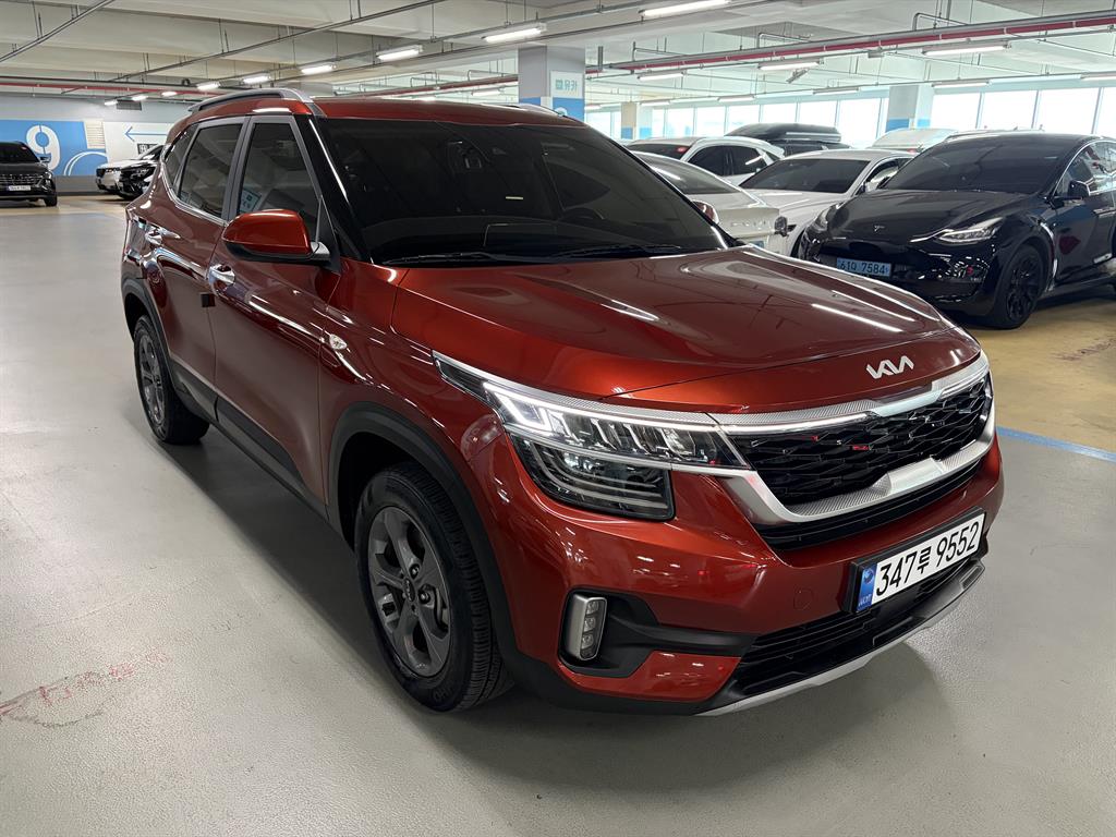KIA Seltos - Vista 3