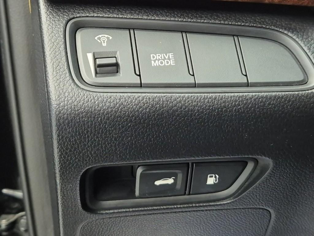 HYUNDAI Grandeur 2014 Negro - Importación desde Corea - HF Imports Iquique - Foto 14
