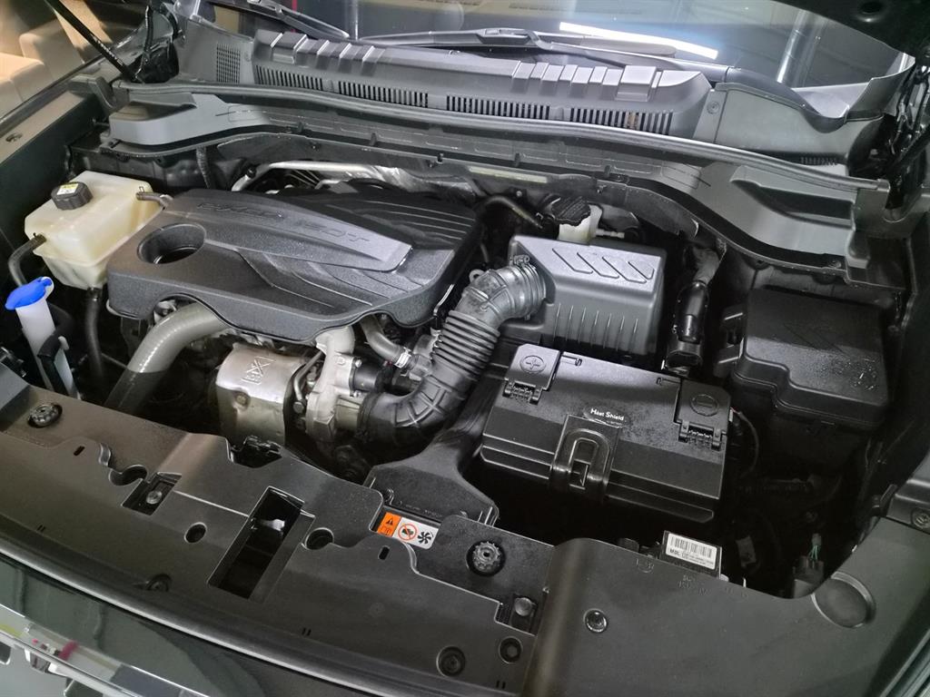 Ssangyong Torres 2024 Negro - Importación desde Corea - HF Imports Iquique - Foto 18