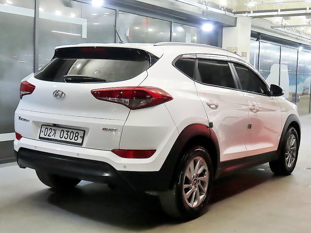 HYUNDAI Tucson - Vista 4