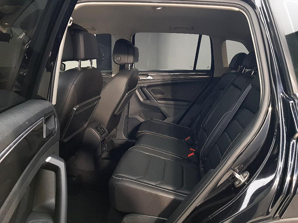 Volkswagen Tiguan - Vista 9