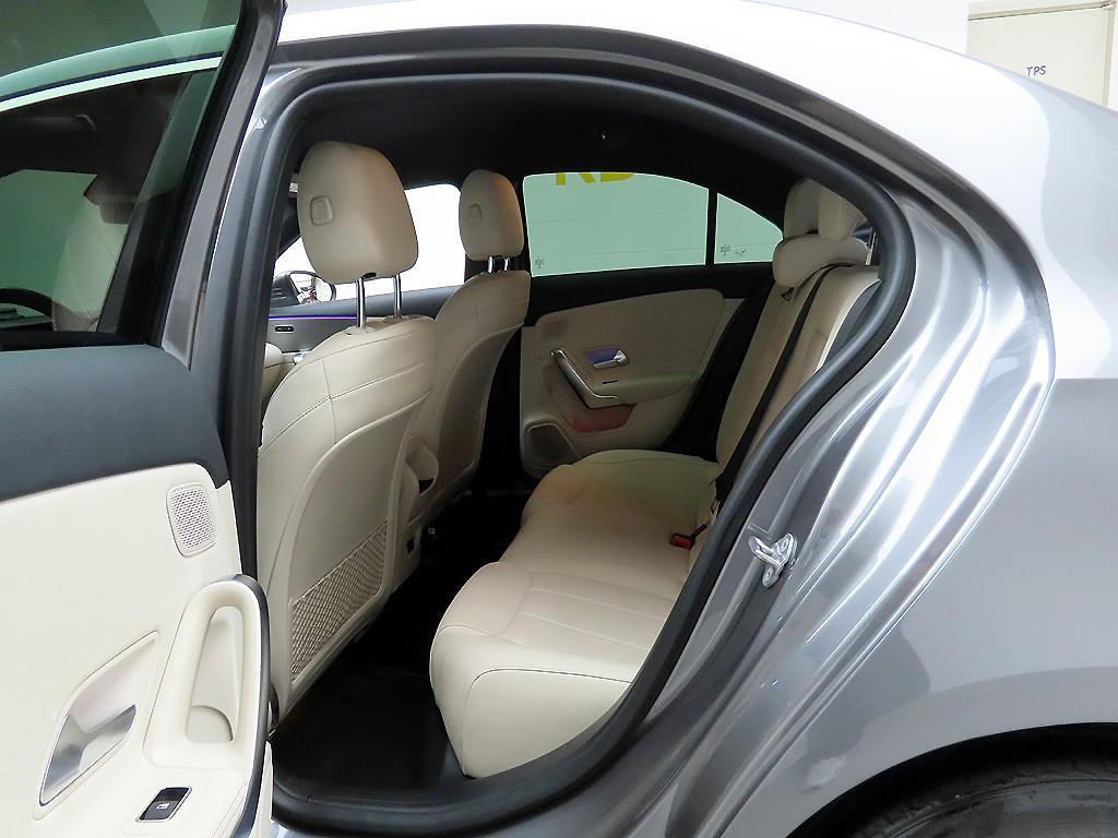 Mercedes Benz A Class 2021 Gris - Importación desde Corea - HF Imports Iquique - Foto 14
