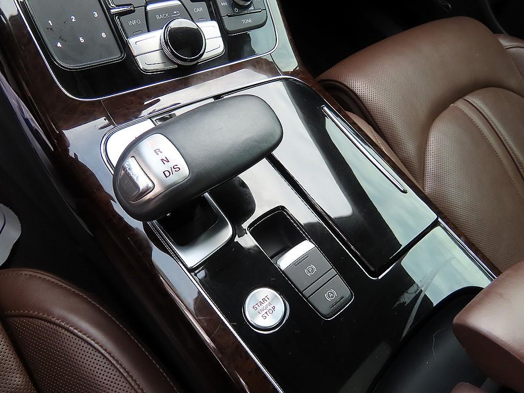 Audi A8 - Vista 11