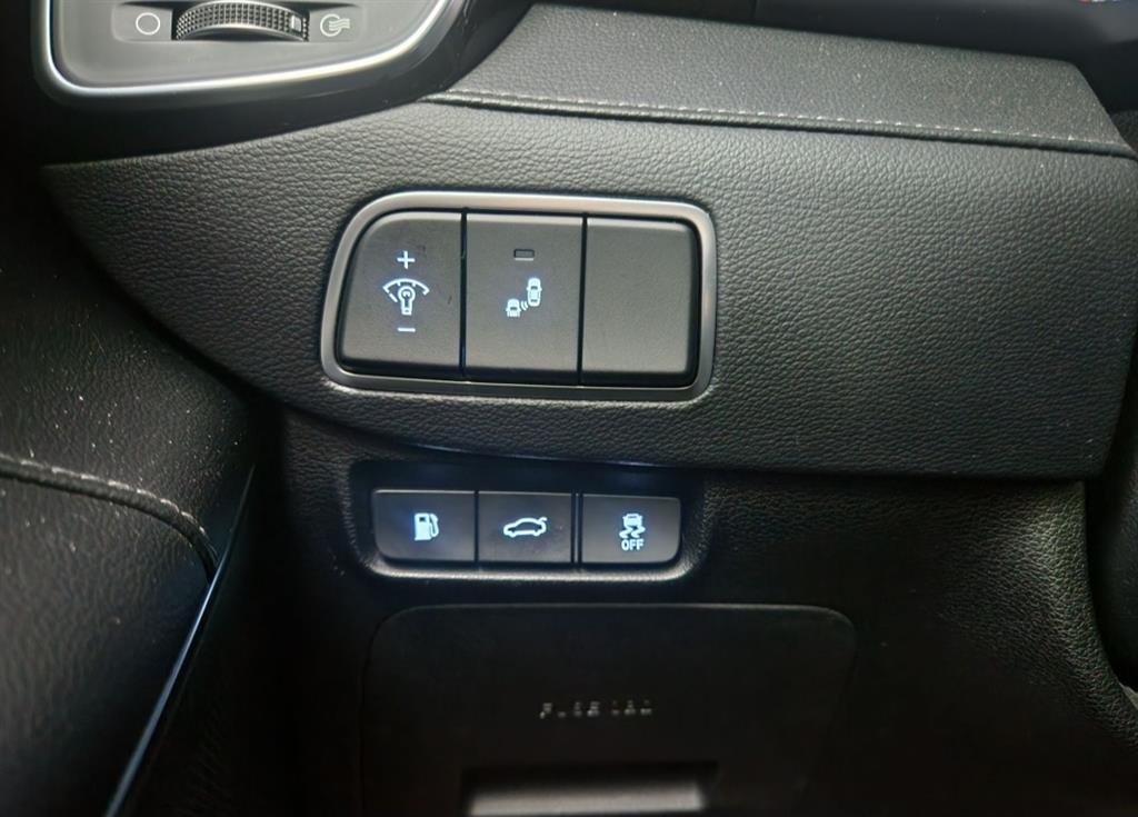 HYUNDAI Grandeur - Vista 7