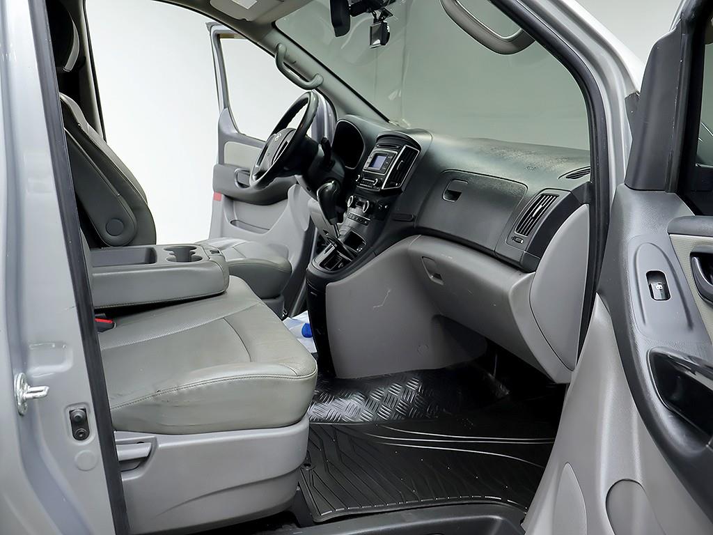 HYUNDAI Starex 2017 Gris - Importación desde Corea - HF Imports Iquique - Foto 11