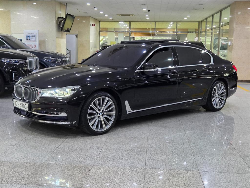 BMW 7 Series