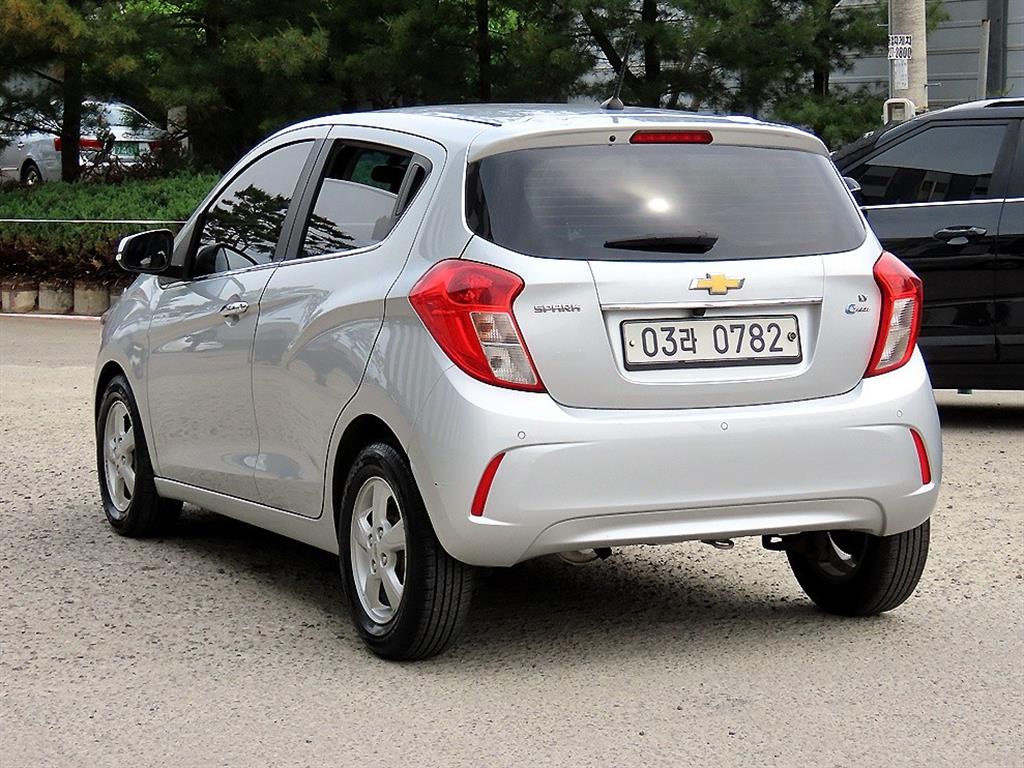 Chevrolet Spark - Vista 3