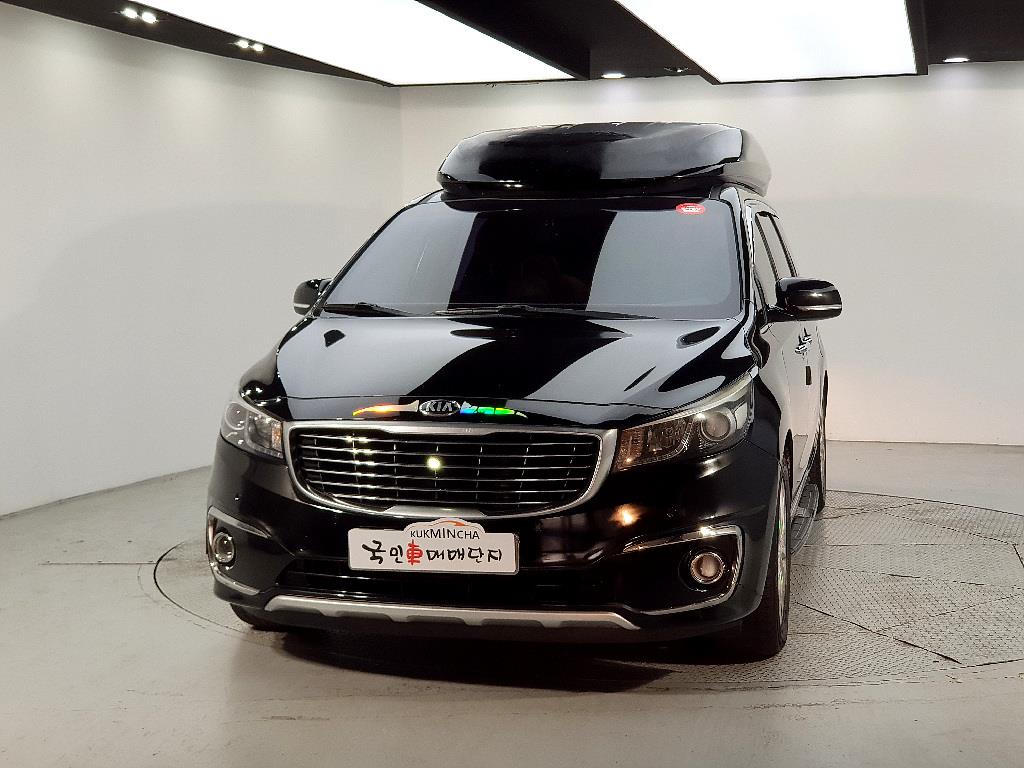 KIA Carnival - Vista 2