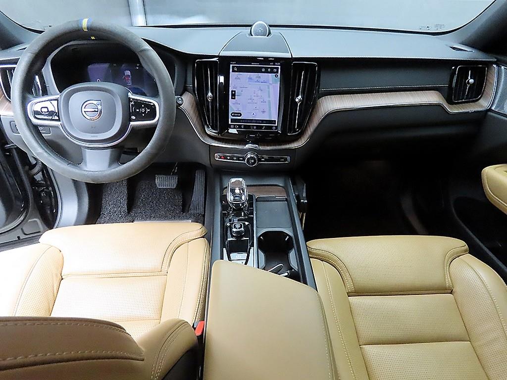 Volvo XC60 - Vista 7