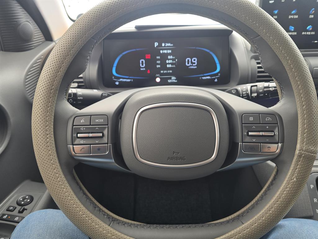 HYUNDAI Casper - Vista 6