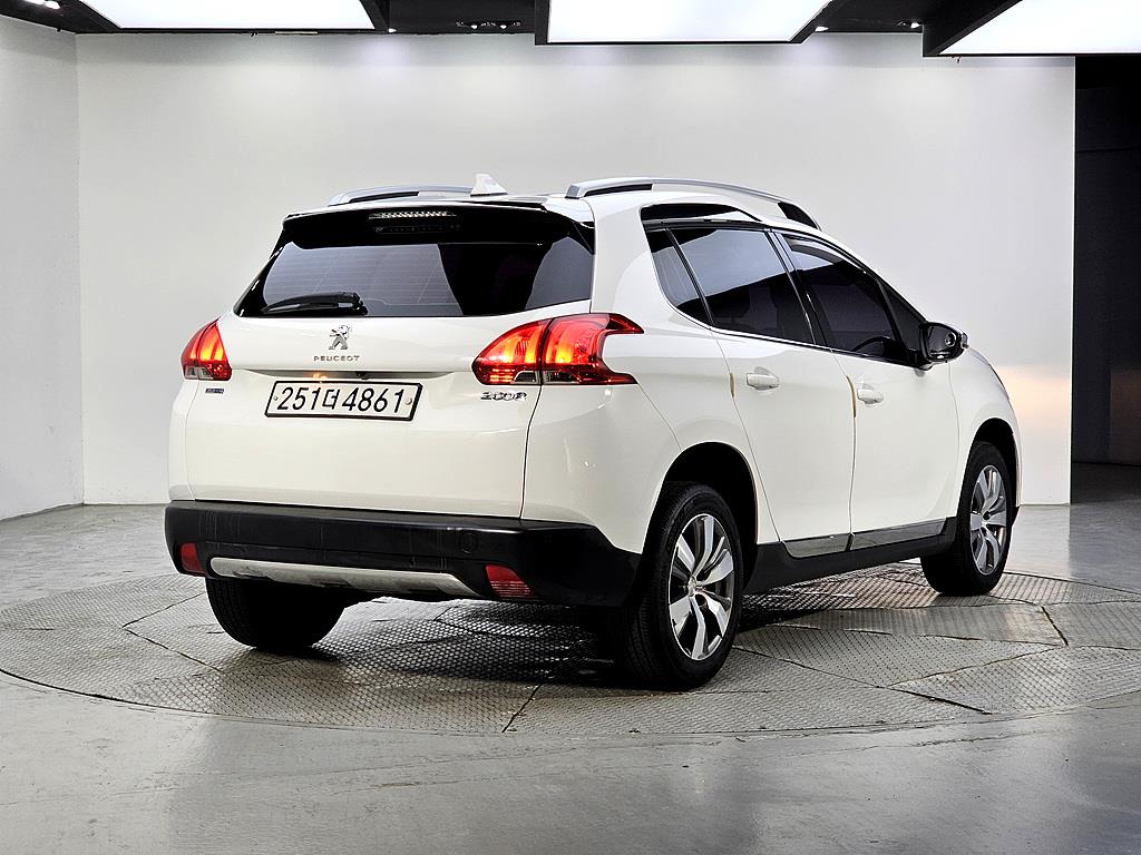 Peugeot 2008 - Vista 4