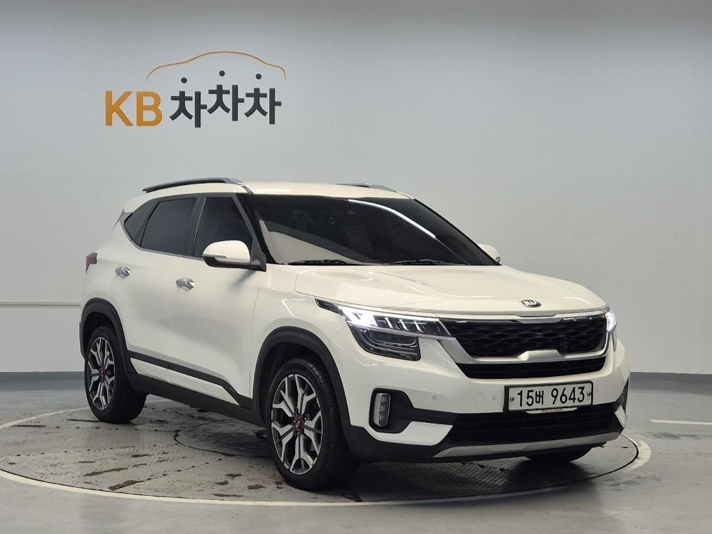 KIA Seltos - Vista 4