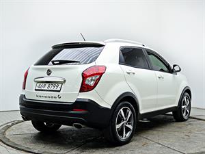 Ssangyong Korando - Vista 8
