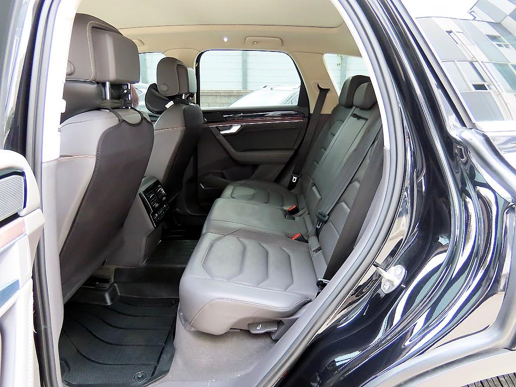 Volkswagen Touareg - Vista 6
