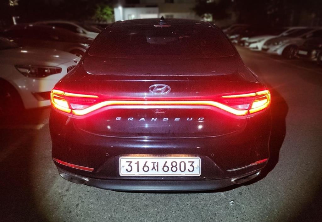 HYUNDAI Grandeur - Vista 3