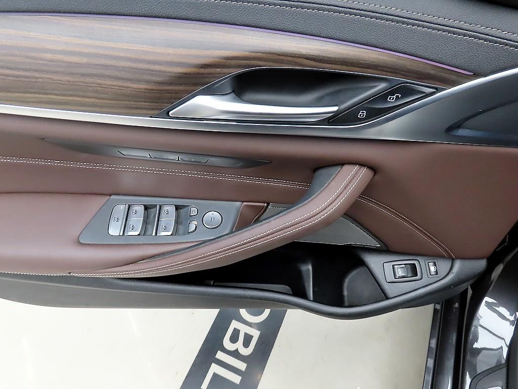 BMW 5 Series - Vista 11