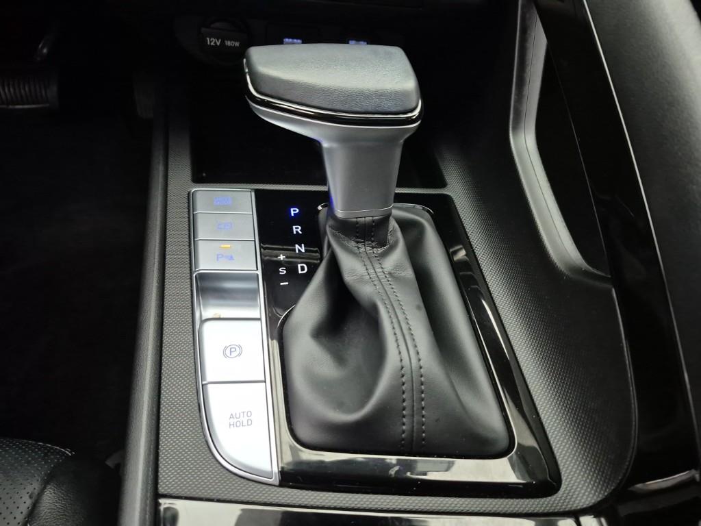 HYUNDAI Avante - Vista 8