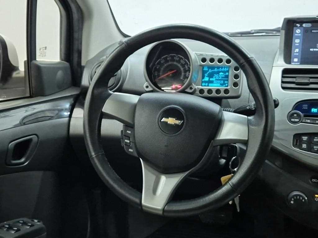 Chevrolet Spark - Vista 9