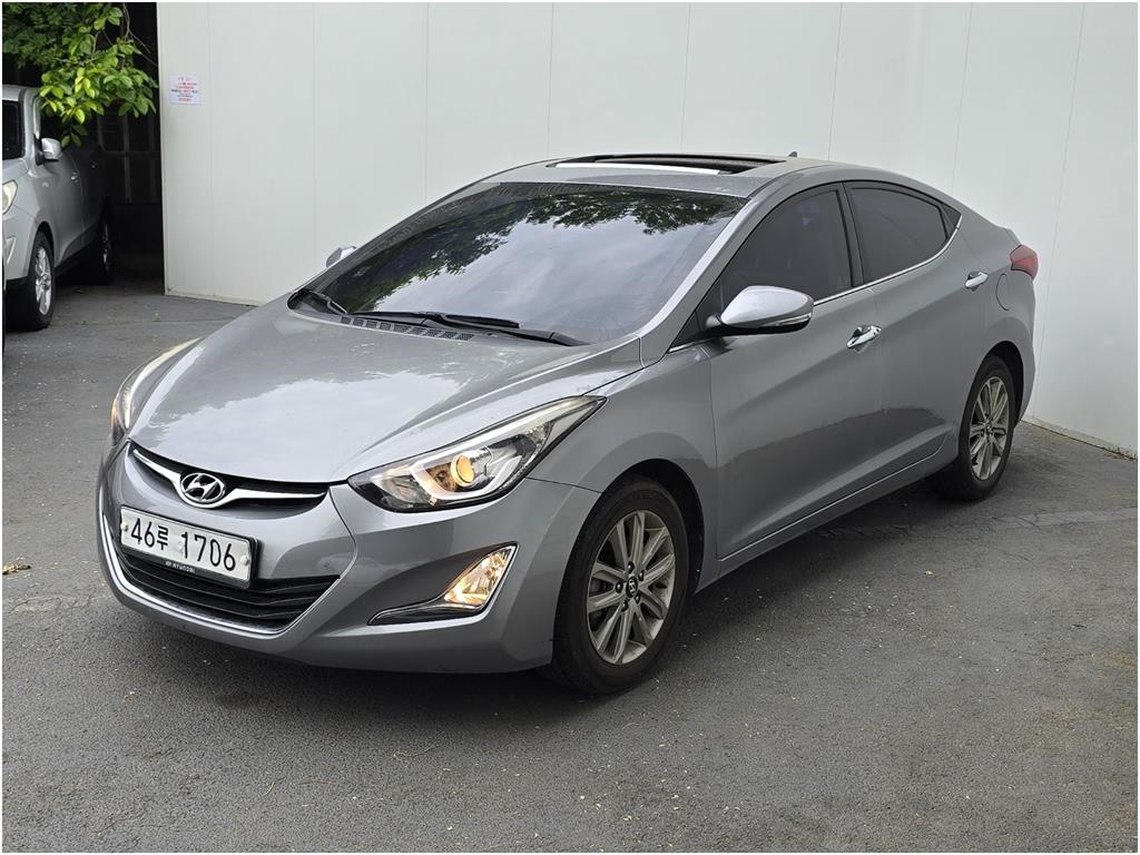 HYUNDAI Avante 2014 Gris - Importación desde Corea - HF Imports Iquique - Foto 1