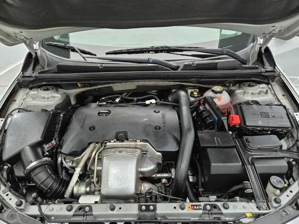 Chevrolet Malibu - Vista 5