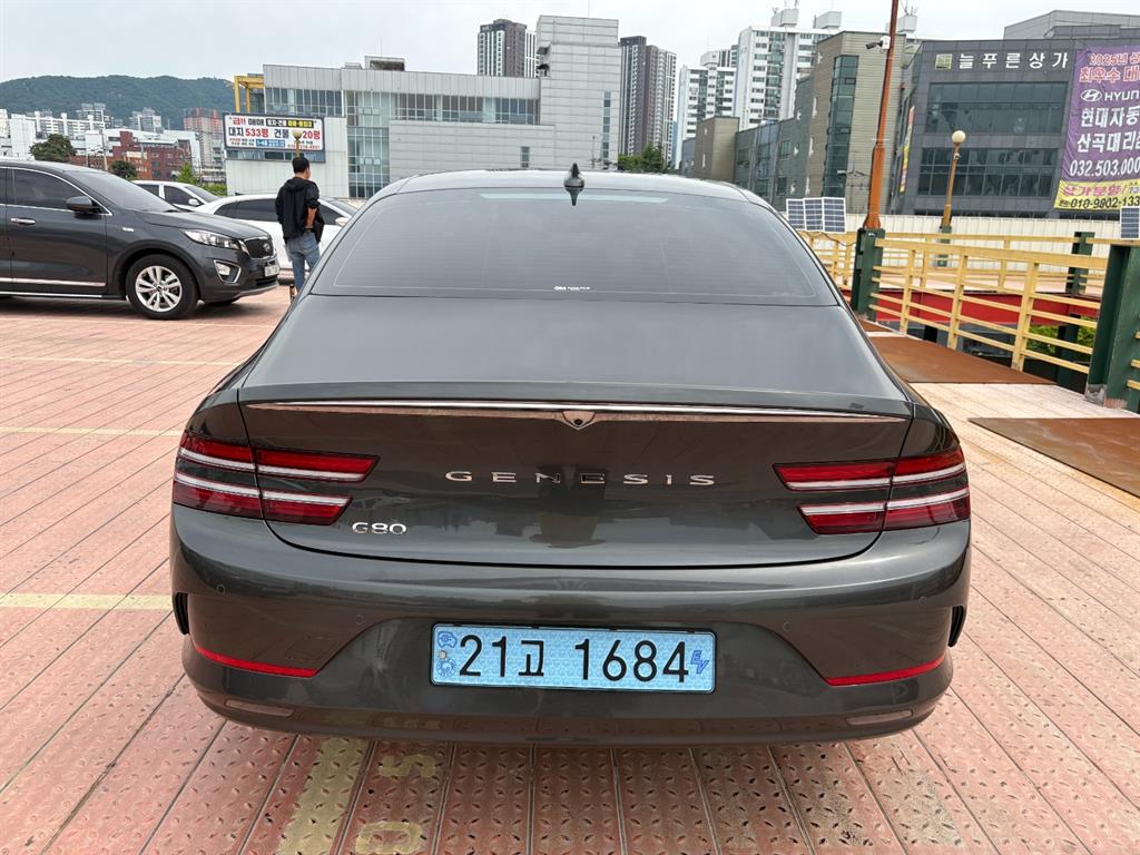 Genesis G80 - Vista 4