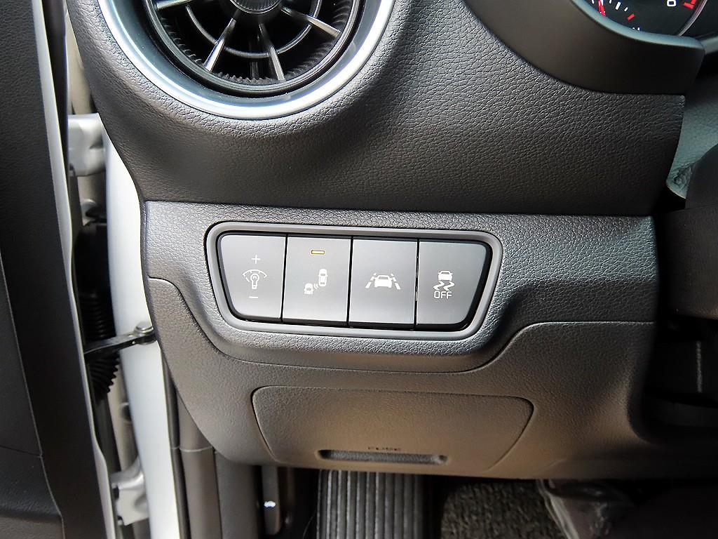 KIA K3 - Vista 12