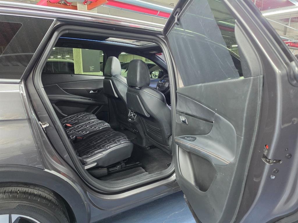Peugeot 5008 - Vista 8