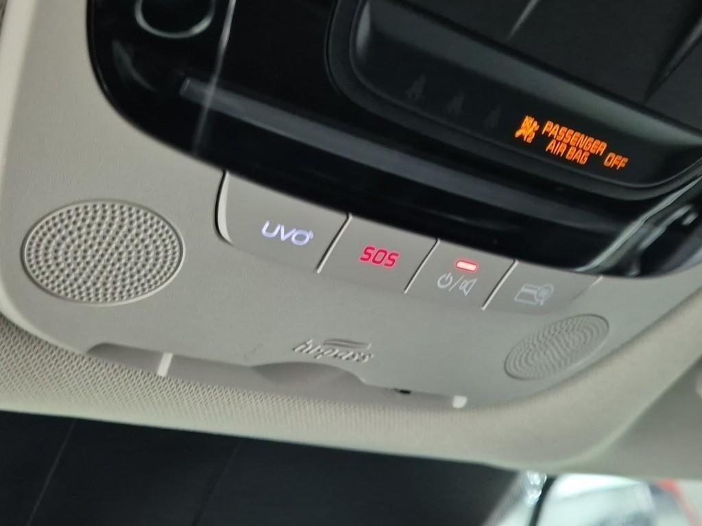KIA K5 - Vista 10