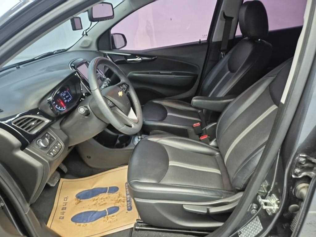 Chevrolet Spark - Vista 11