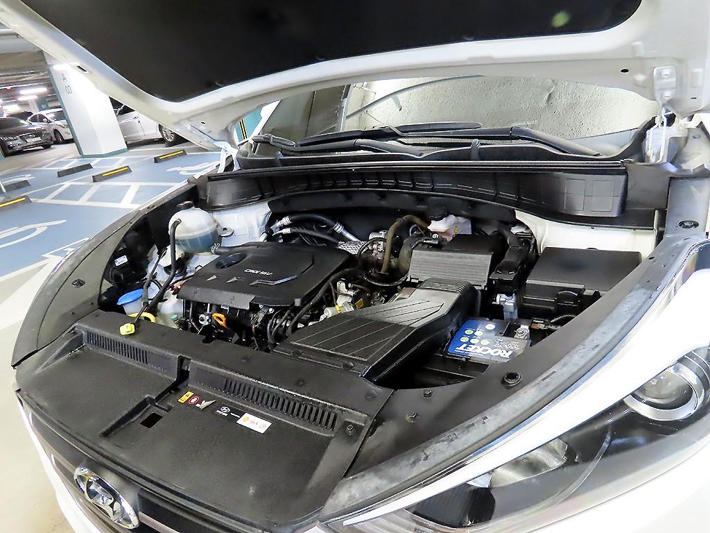 HYUNDAI Tucson 2016 Blanco - Importación desde Corea - HF Imports Iquique - Foto 19