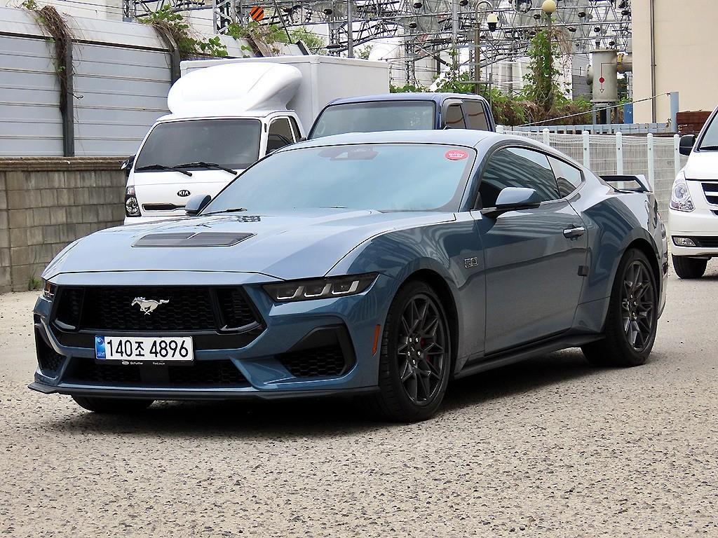 Ford Mustang - Vista 2