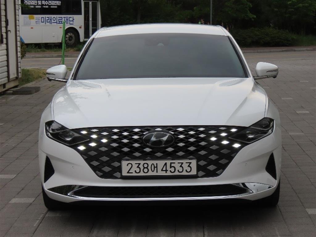 HYUNDAI Grandeur 2021 - Importación desde Corea - HF Imports Iquique - Foto 1