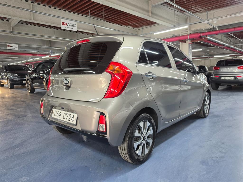 KIA Morning - Vista 4