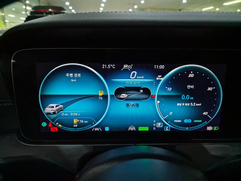 Mercedes Benz E class - Vista 6