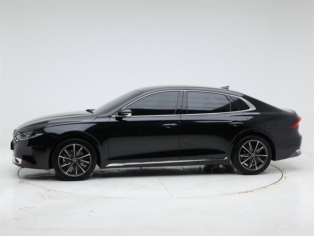 HYUNDAI Grandeur - Vista 5