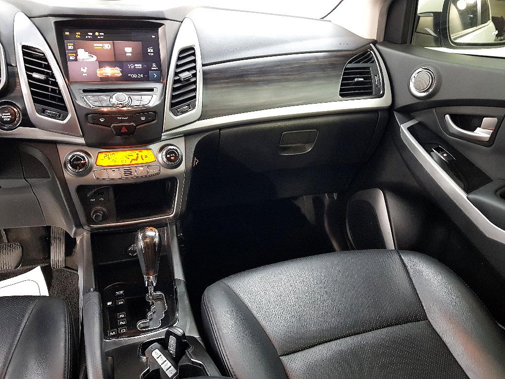 Ssangyong Korando - Vista 10