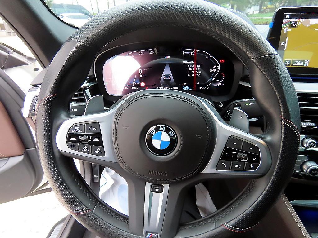 BMW 5 Series - Vista 8