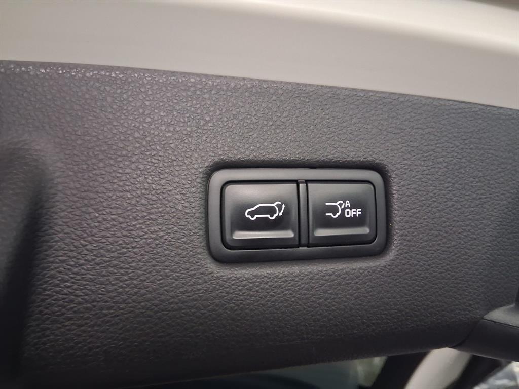 KIA Carnival - Vista 10