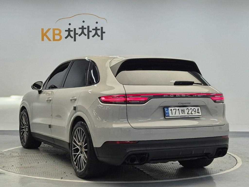 Porsche Cayenne - Vista 2