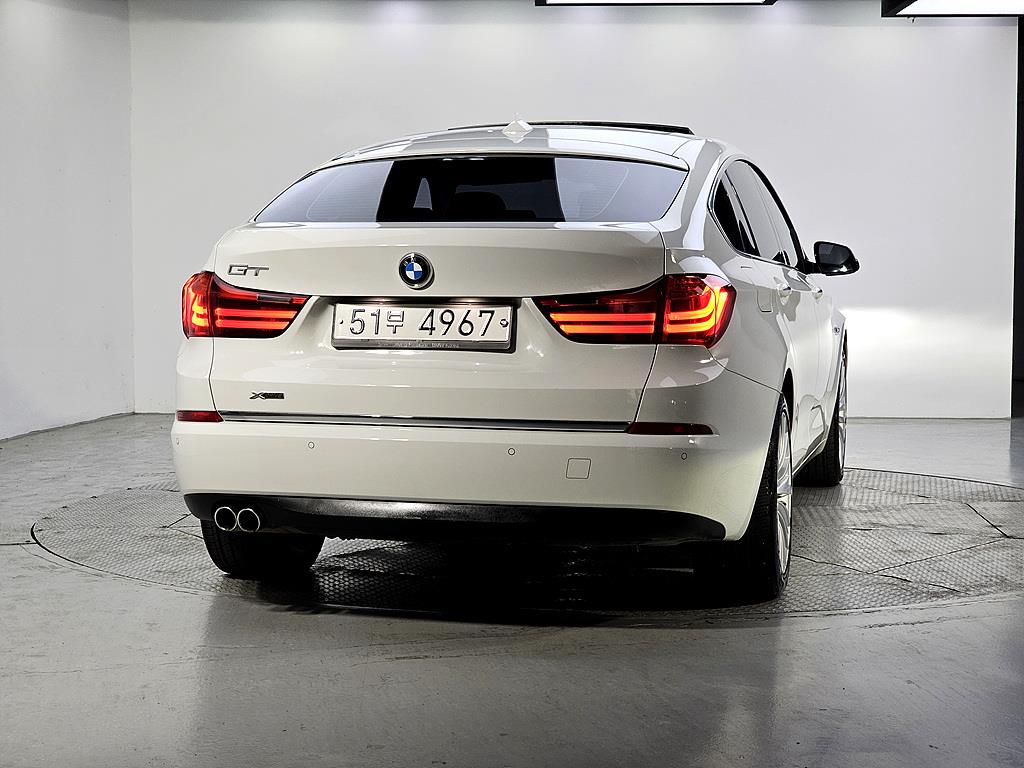 BMW Gran Turismo - Vista 3