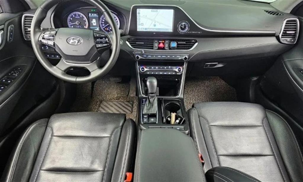 HYUNDAI Grandeur - Vista 8