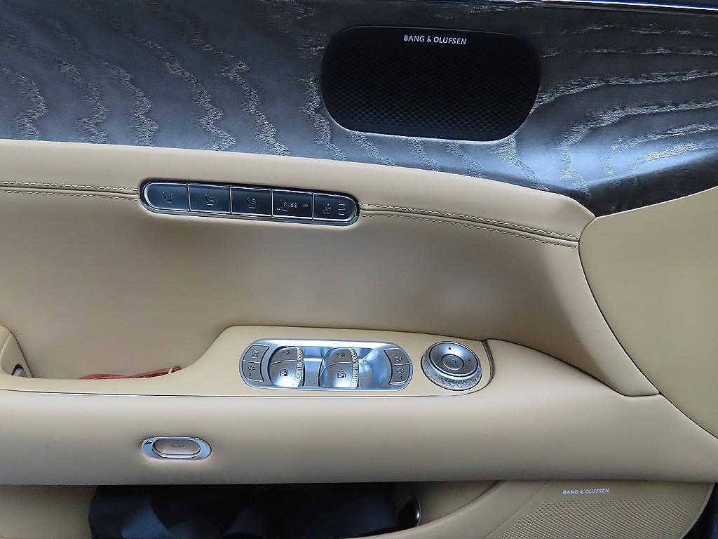 Genesis G90 2025 Verde - Importación desde Corea - HF Imports Iquique - Foto 12