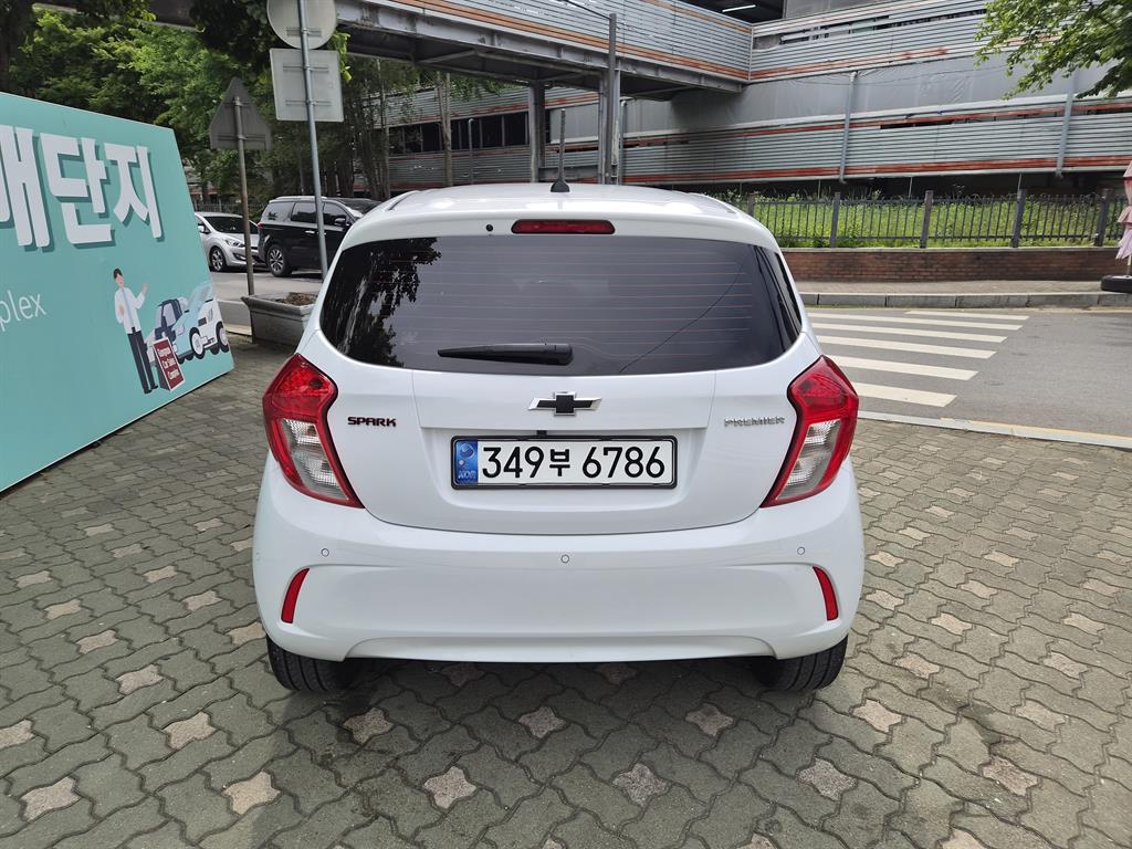 Chevrolet Spark - Vista 3