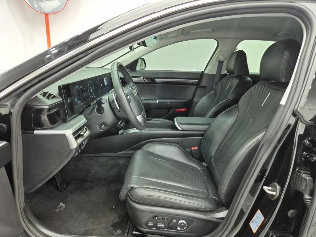 HYUNDAI Grandeur - Vista 11